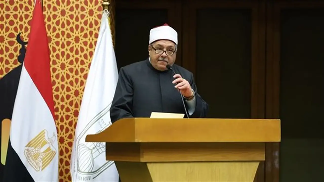 أيمن عبد الغني: الأزهر سيظل بقيادة الإمام الأكبر حارسًا أمينًا للغة العربية ومدافعًا عن مكانتها