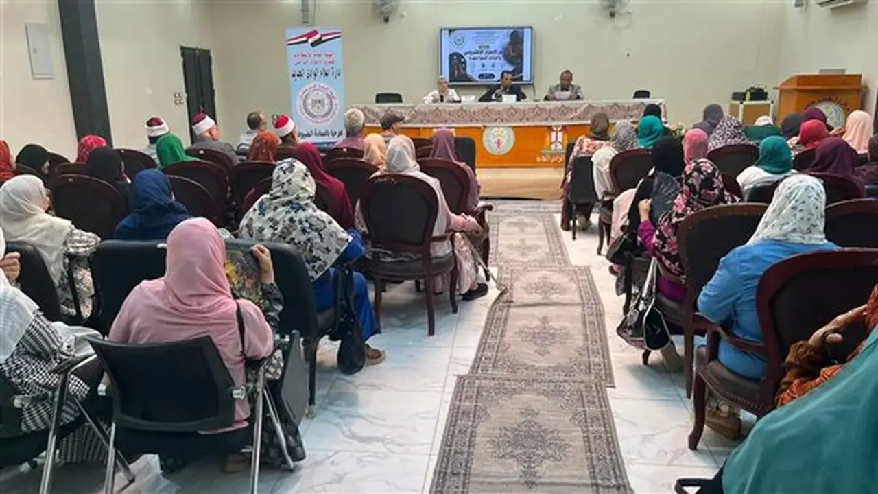 ندوة توعوية بمركز إعلام الوادي الجديد حول الابتزاز الجنسي والمالي