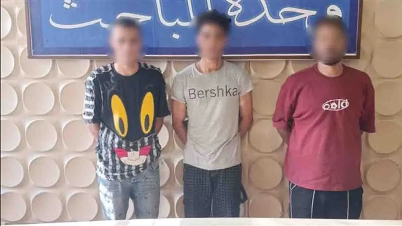 تفاصيل مشاجرة بالعصي أمام نادٍ في بدر: فيديو يوثق الواقعة