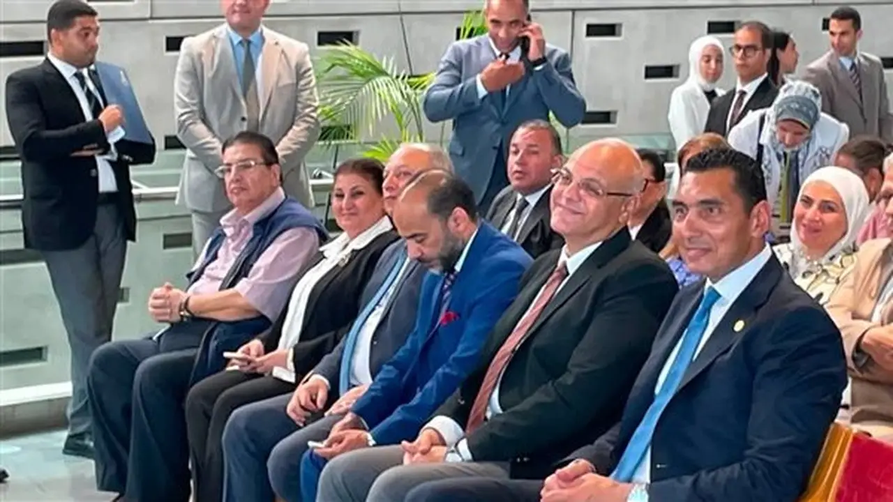 توقيع بروتوكول تعاون بين وزارة الشباب ومكتبة الإسكندرية بحضور الوزير والمحافظ