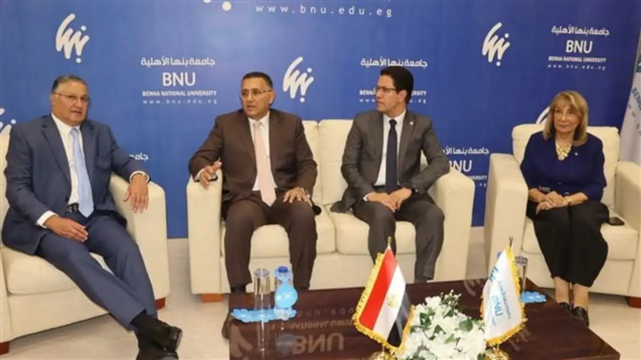 محافظ القليوبية يشهد احتفالية تخريج أول دفعة من جامعة بنها الأهلية