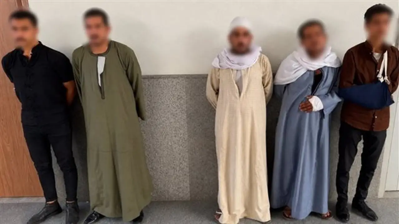 مشاجرة عنيفة بأسيوط بسبب لهو الأطفال: 5 أشخاص يتبادلون الاتهامات بعد إصابتهم بكدمات وجروح