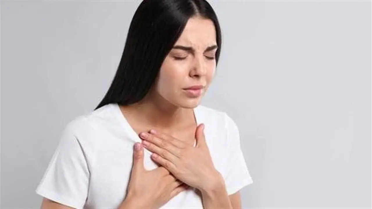 10 أعراض صحية لا يجب تجاهلها للحفاظ على صحتك