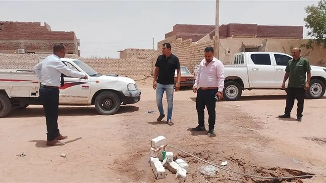 حملة مكثفة في باريس بالوادي الجديد لضبط الإشغالات وقطع الوصلات غير القانونية