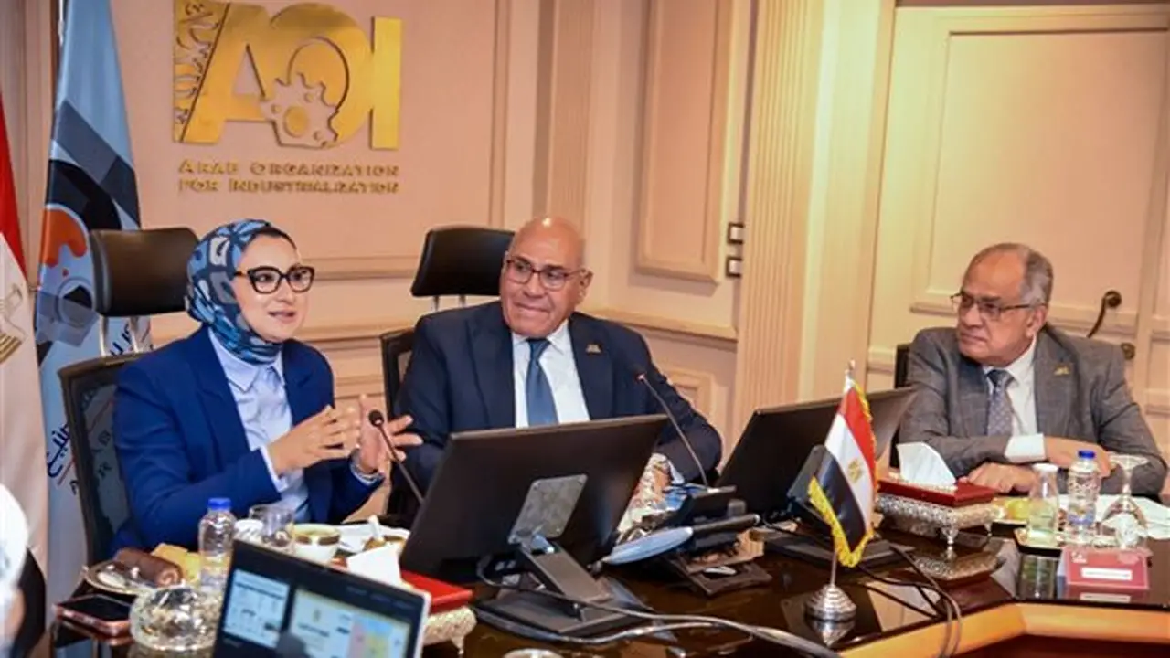 رئيس الهيئة العربية للتصنيع: تعزيز التعاون لتلبية احتياجات محافظة الوادي الجديد