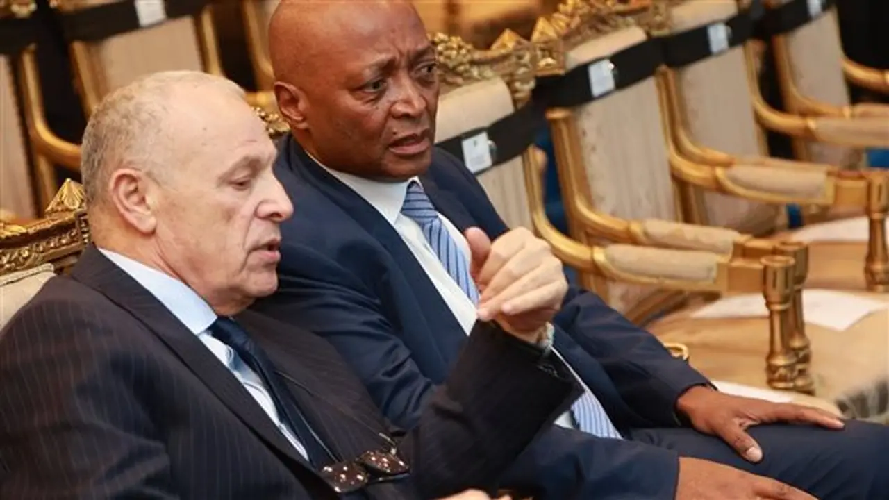 بث مباشر للمؤتمر الصحفي لرئيس الاتحاد الأفريقي لكرة القدم باتريس موتسيبي