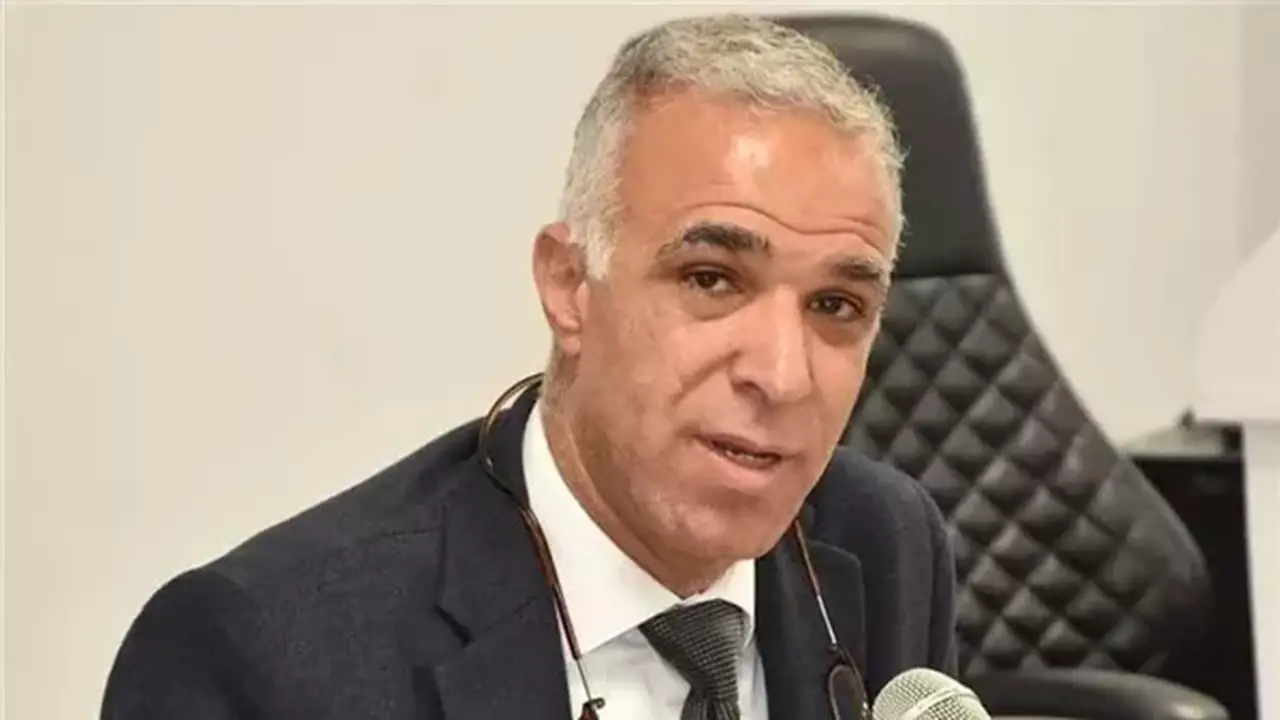 خبير عبريات يكشف كواليس خطة نتنياهو للهروب من الإطاحة به وألاعيب الانتخابات