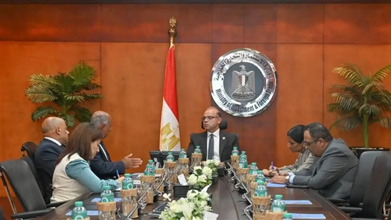 وزير الاستثمار: توجيه التمويلات الدولية نحو المشروعات ذات الأولوية لتعزيز الاقتصاد الأخضر