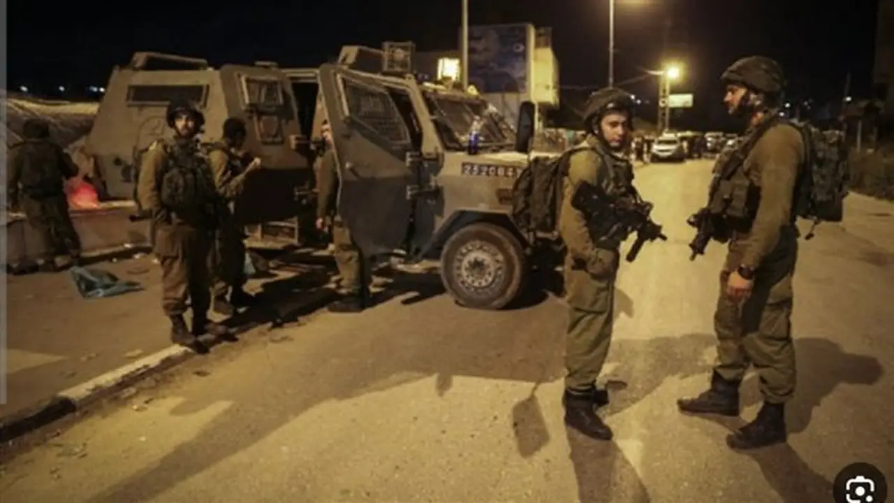 الاحتلال يقتحم بلدة الرام شمال القدس ويعتقل مواطنًا في حزما