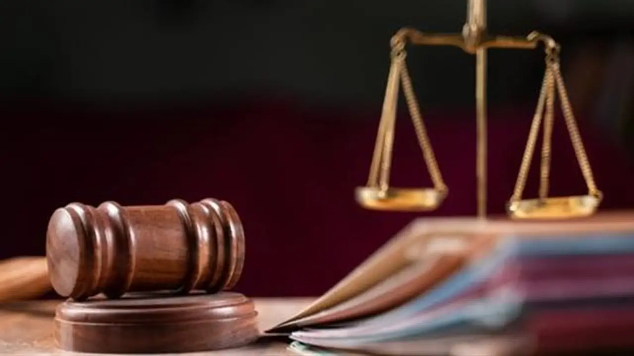 محكمة الجنايات تؤيد إخلاء سبيل 5 متهمين بتمويل الإرهاب