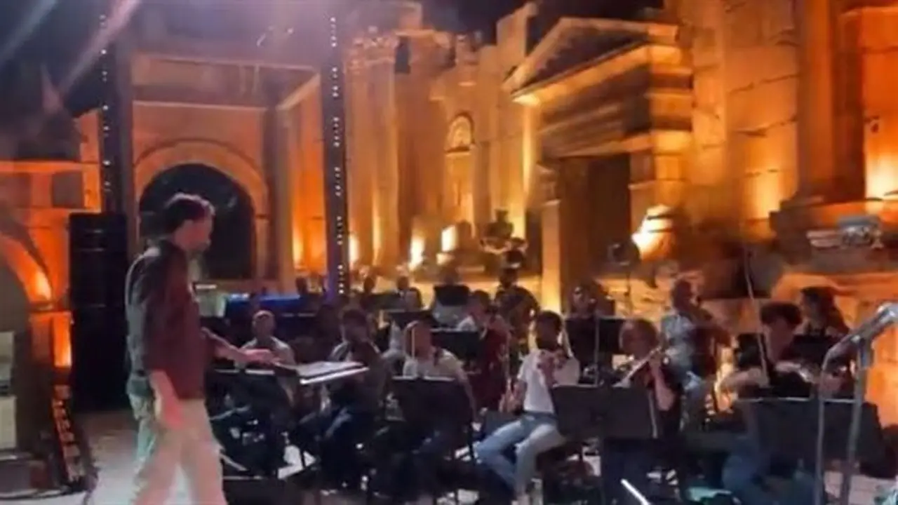 استعدادات حفل ماجدة الرومي في مهرجان جرش بالأردن الليلة