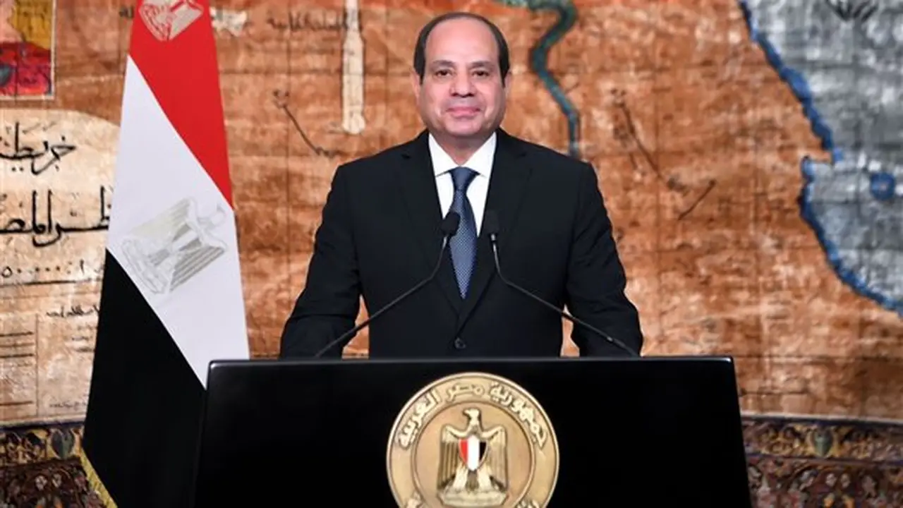 الرئيس السيسي يهنئ الشعب المصري بمناسبة الذكرى الـ74 لثورة 23 يوليو