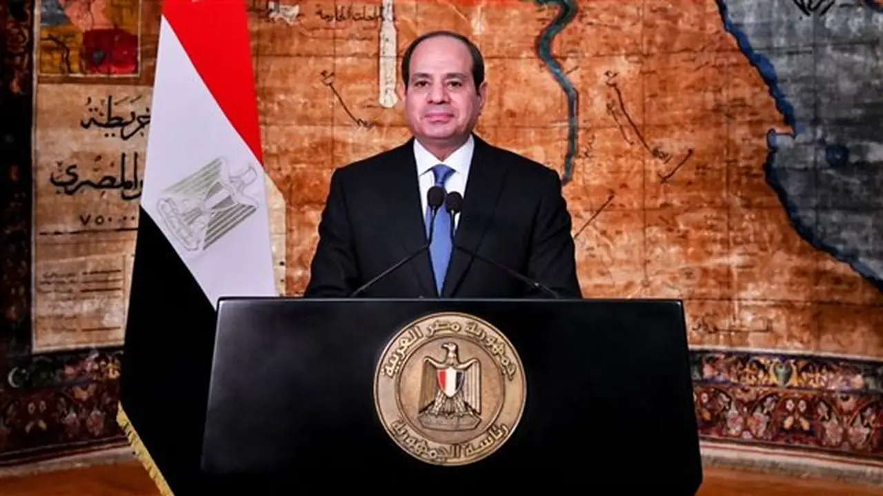 السيسي: جهودنا لاستصلاح الصحاري وإنشاء محطات الطاقة التقليدية والمتجددة
