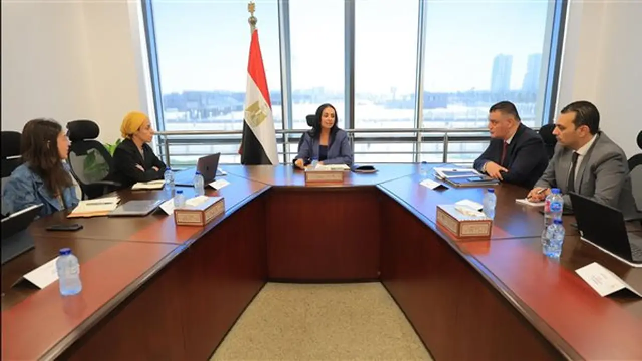 اجتماع وزيرة التضامن لمناقشة التقرير التنفيذي لصندوق رعاية المسنين
