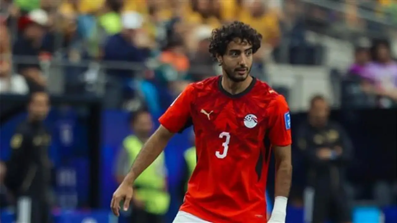 جلسة تعديل عقد محمد هاني مع الأهلي في أغسطس