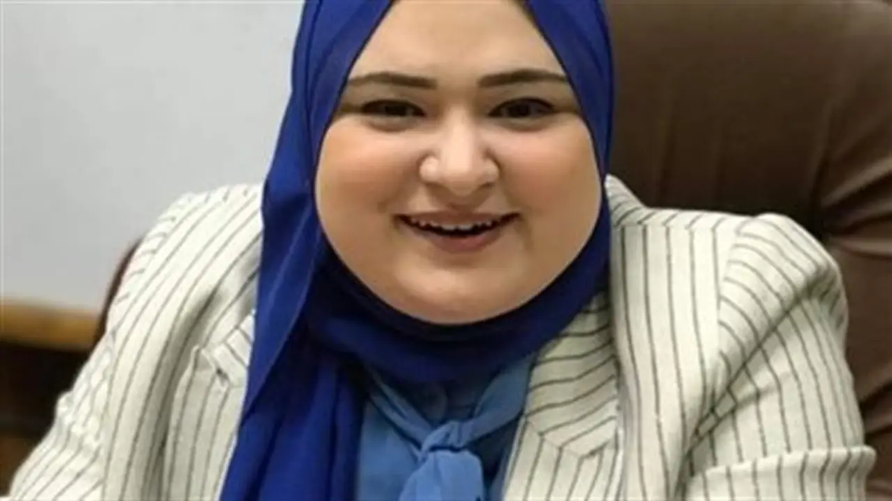 بيع الهواء في القنوات الفضائية: استثمار أم فوضى إعلامية؟ تحذيرات من الدكتورة سارة فوزي حول تأثيره على مهنية الإعلام