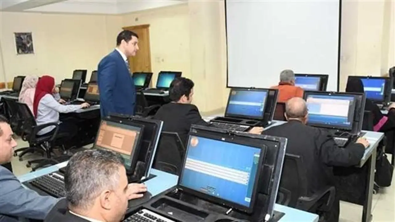 قانون الخدمة المدنية: حالات حصول العاملين بالجهاز الإداري على إجازات بدون أجر