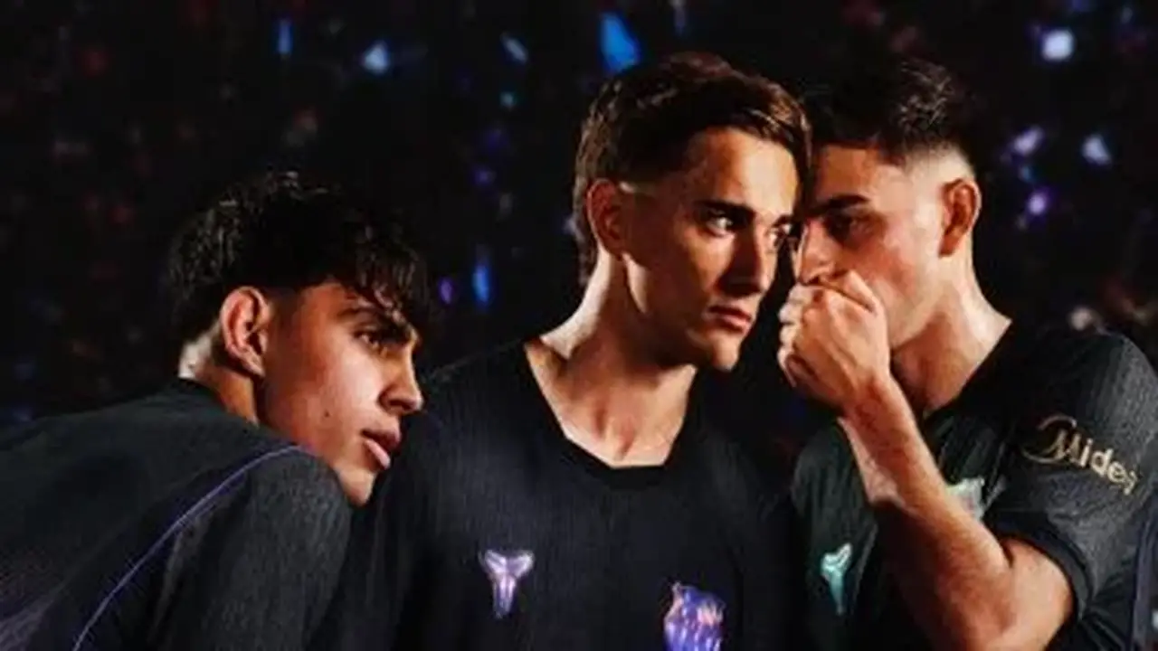 برشلونة يكشف عن القميص الثاني للموسم 2026-2027.. تفاصيل وصور