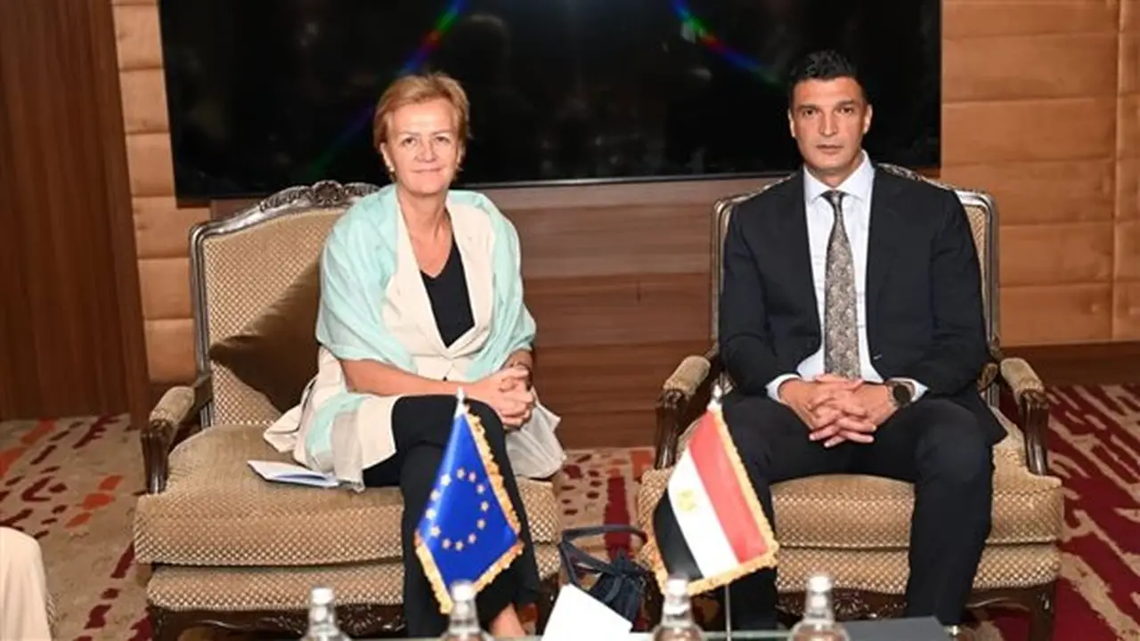 مصر تدعو الشركات الأوروبية للاستثمار في صناعة السيارات مع توفير حوافز جديدة