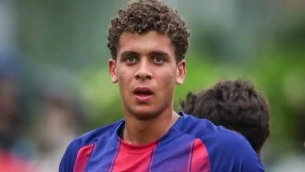 حمزة عبد الكريم يقود تشكيل برشلونة في مواجهة يوروبا الودية