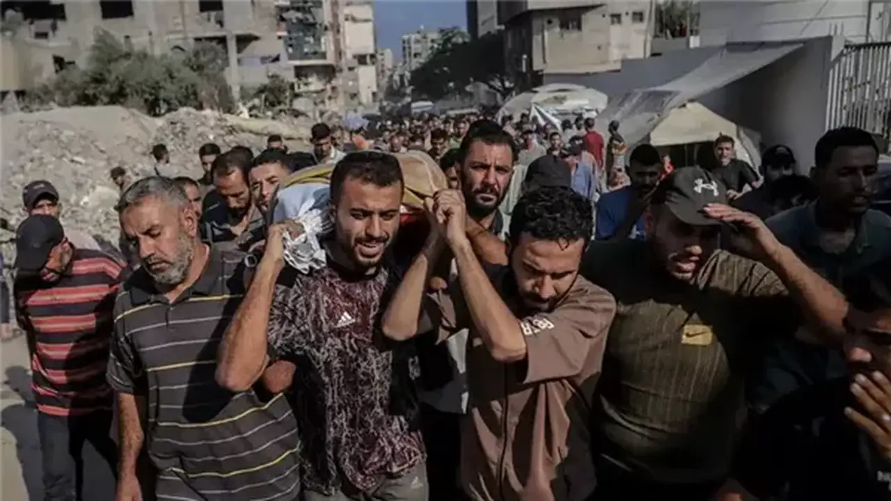 إصابة خمسة فلسطينيين بنيران الاحتلال في خان يونس ومحيط ميناء غزة