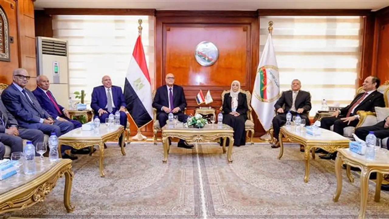 رئيسة النيابة الإدارية تثمّن دور هيئة قضايا الدولة في حماية حقوق الوطن