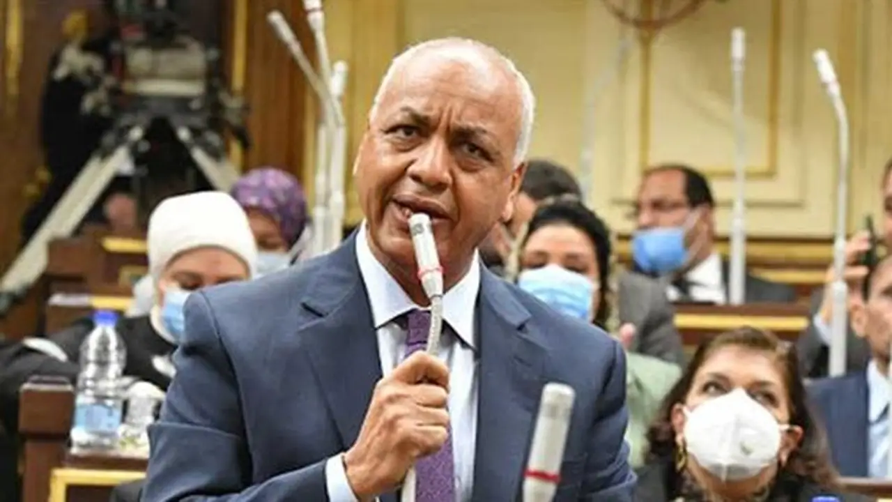 بلاغ للنائب العام ضد عماد الساعي ومصطفى بكري بسبب تصريحات مسيئة للحضارة المصرية