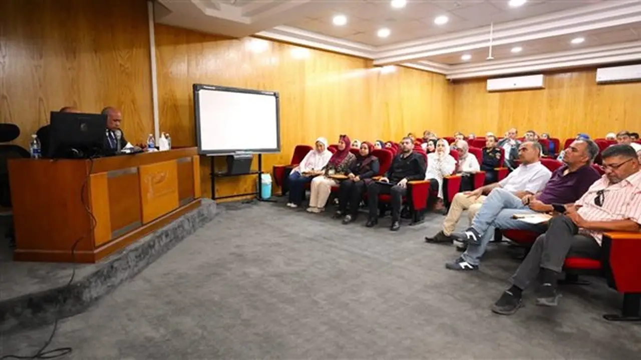 مطار القاهرة ينظم دورة تدريبية متخصصة لإدارة مخاطر الطيور والحياة البرية