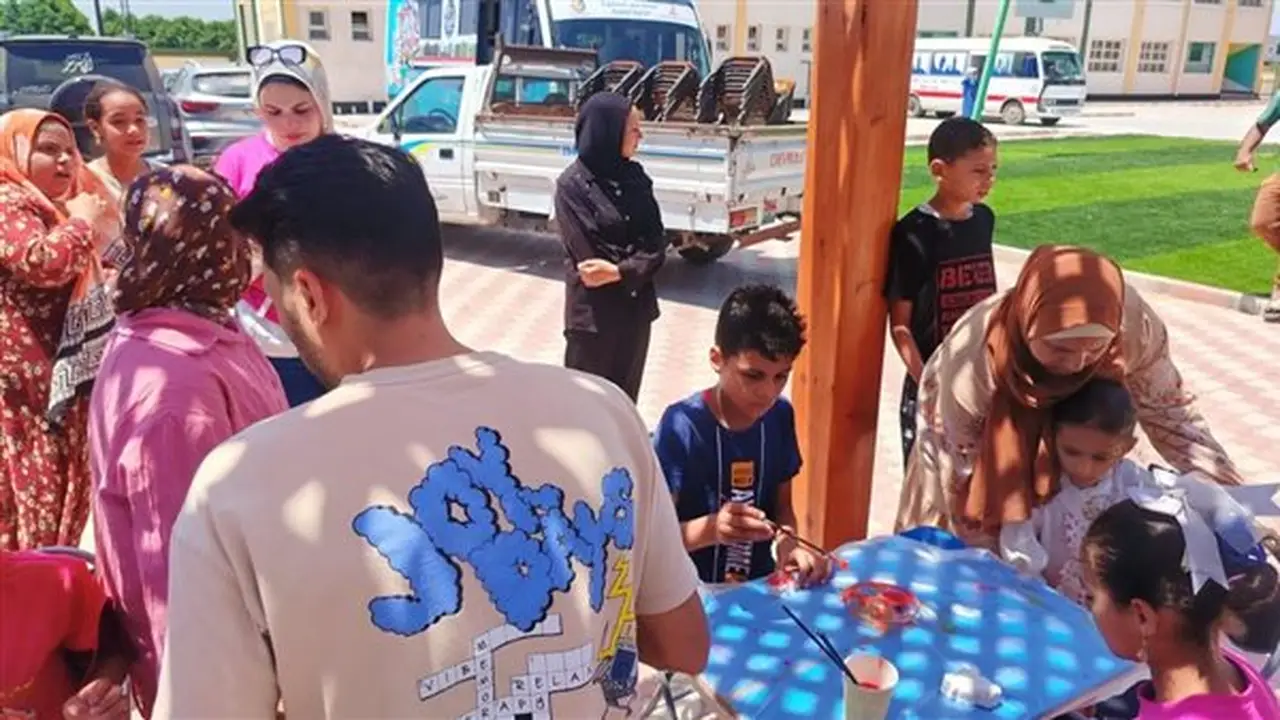 400 مواطن يستفيدون من قافلة طبية في البحيرة ضمن مبادرة “صحتك تهمنا”