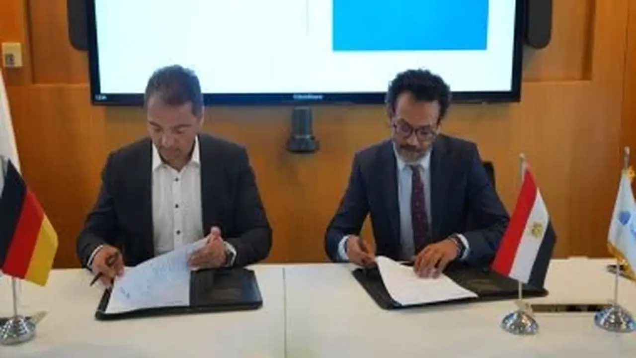 Gates Developments وسيمنز توقعان مذكرة تفاهم لتطوير البنية التحتية الذكية والحلول الكهربائية في مشروعات الشركة