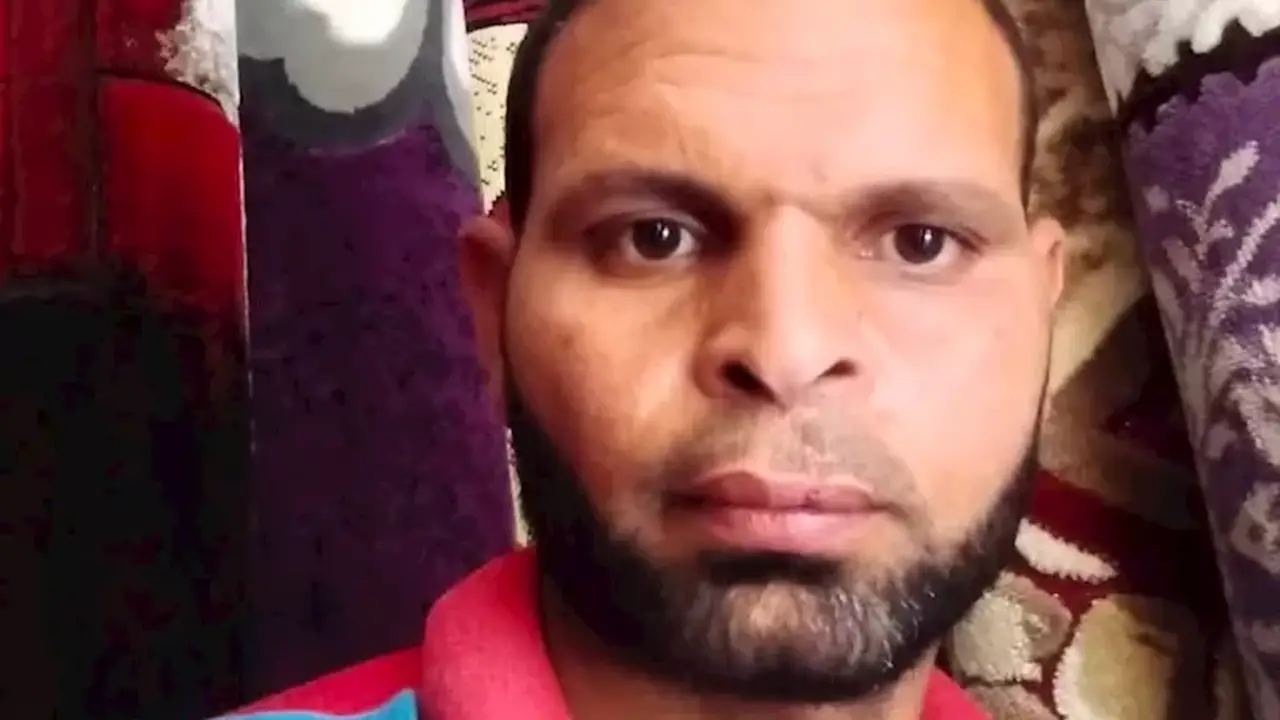 مصرع كهربائي إثر سقوطه من سلم أثناء إصلاح عمود إنارة في كفر الشيخ