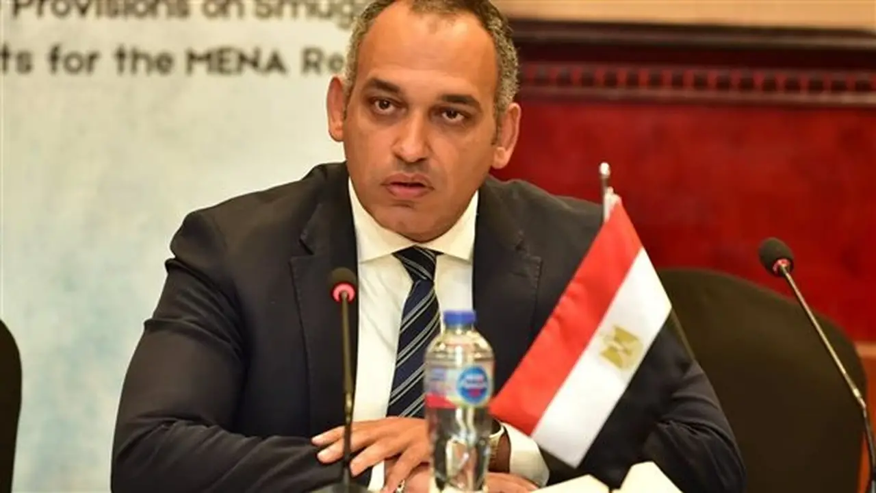 أحمد عزام: مصر تتبنى استراتيجية شاملة لمكافحة الهجرة غير النظامية وتعزيز حماية المهاجرين