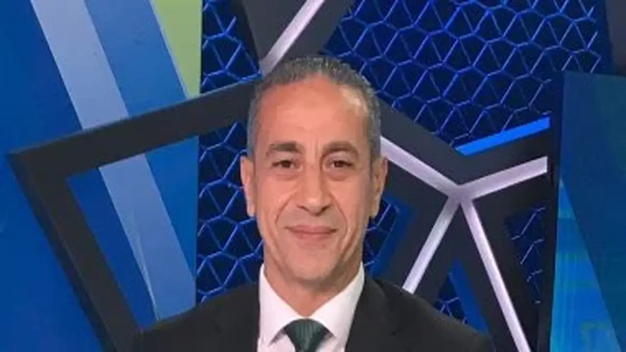 أسامة عبد الكريم: الرئيس السيسي استقبل الفراعنة كأب يعبر عن فرحة المصريين