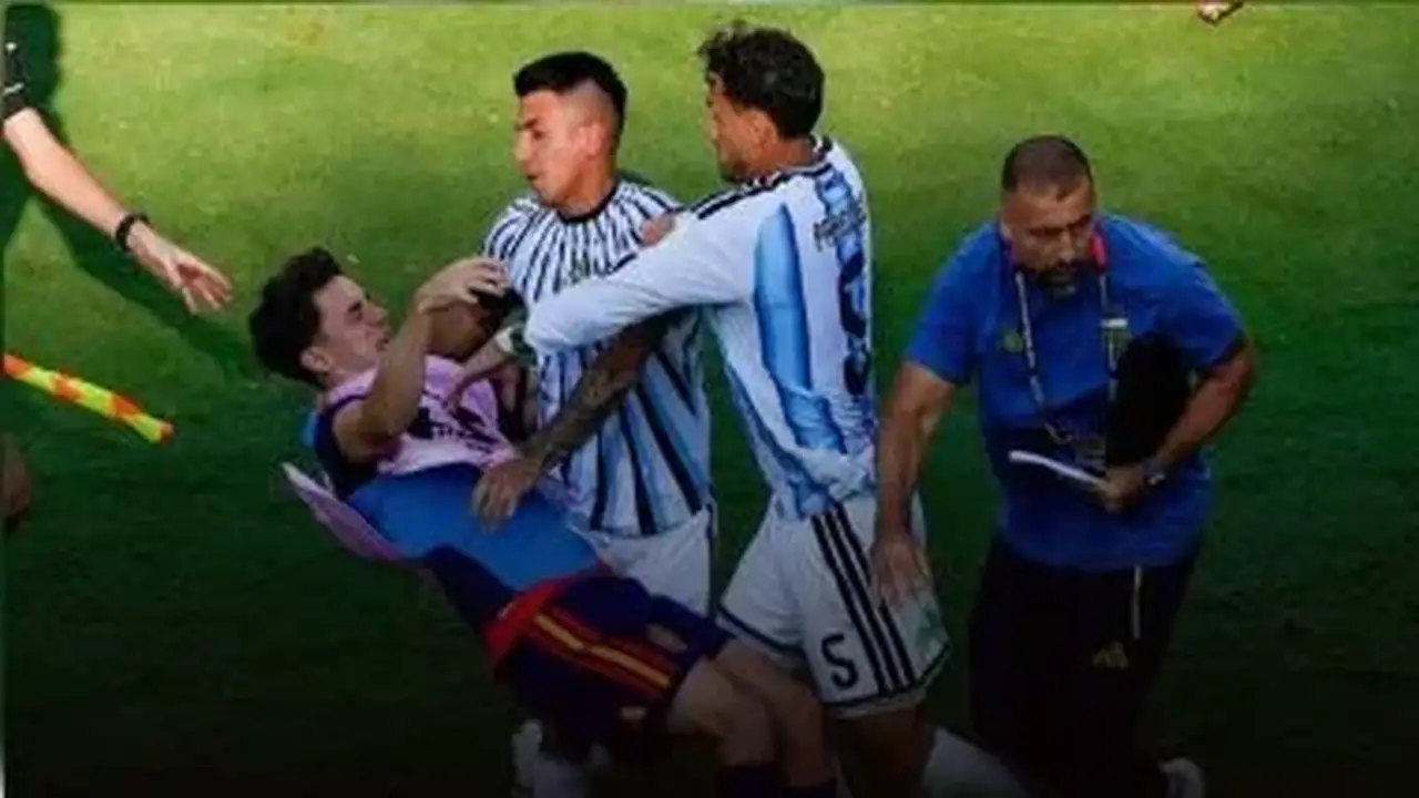 أسوأ 7 منتخبات في تاريخ كأس العالم: بين العنف والجدل والأرجنتين في المقدمة