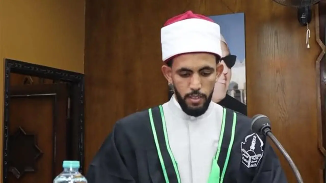 أصغر دكتور أزهري في التاريخ يسلط الضوء على الفروق بين التفكير العلمي في نواكشوط والأزهر