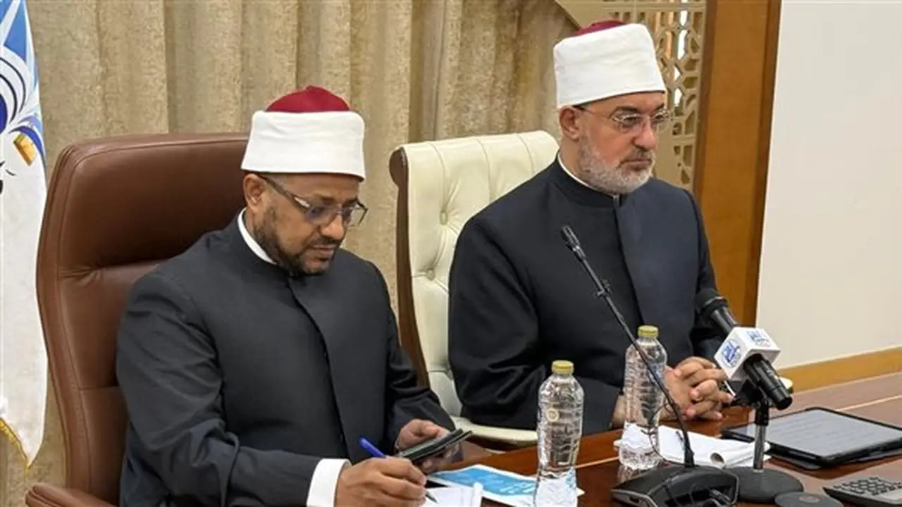 أمين البحوث الإسلامية: الإلحاد والتسليم لطروحات الذكاء الاصطناعي من أبرز النوازل العقدية