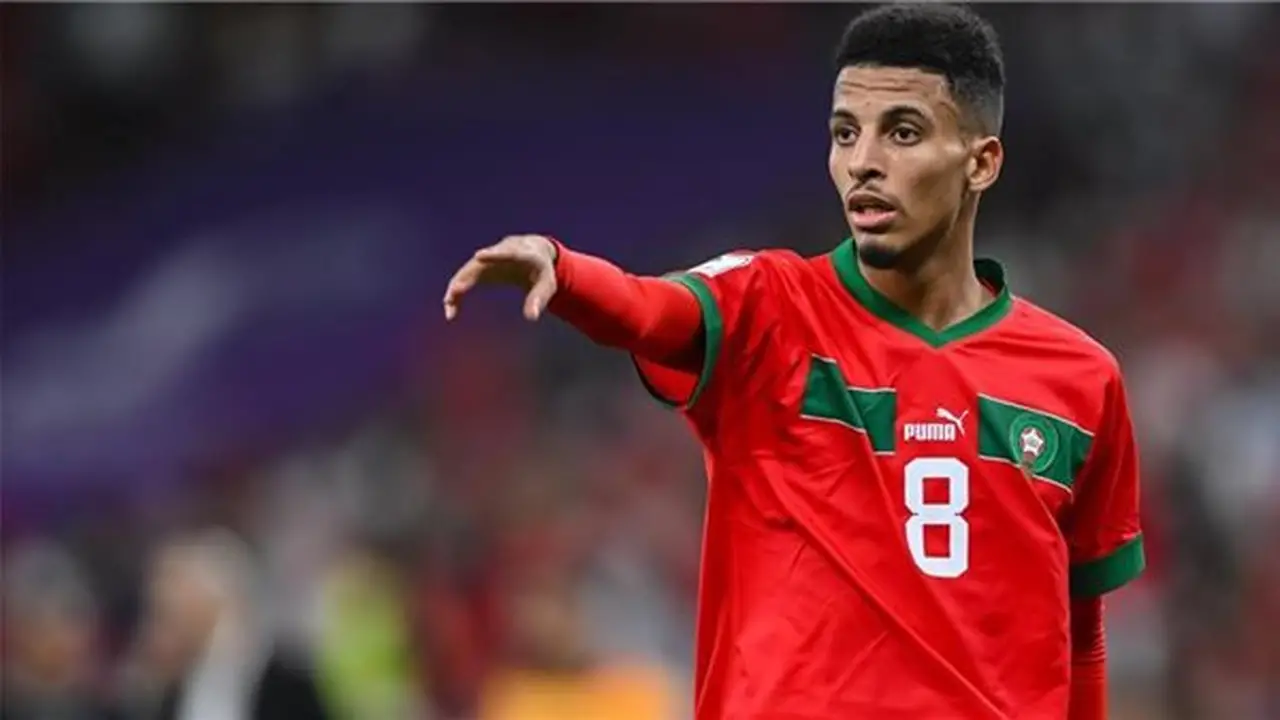 أياكس يبدأ مفاوضات ضم أوناحي وجيرونا يرفض التخلي عن نجمه المغربي