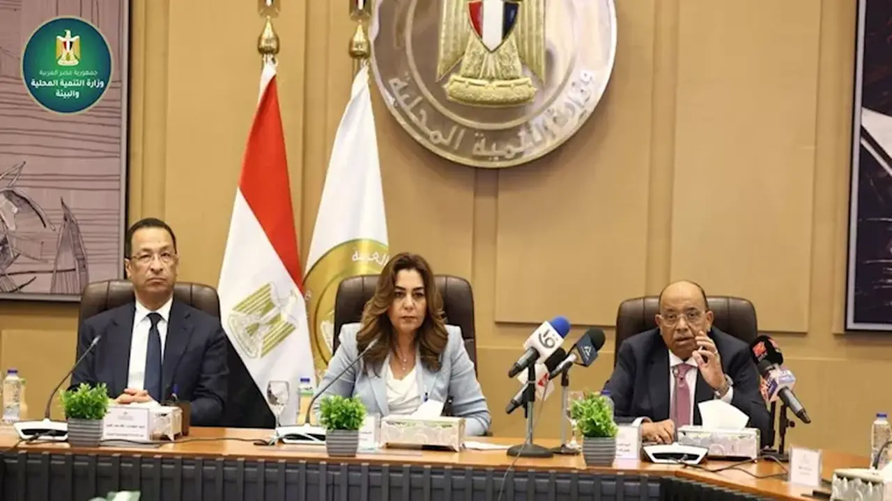 إطلاق خدمة تراخيص المحلات عبر منصة مصر الرقمية بتخفيضات تصل إلى 50% وترخيص مؤقت فوري