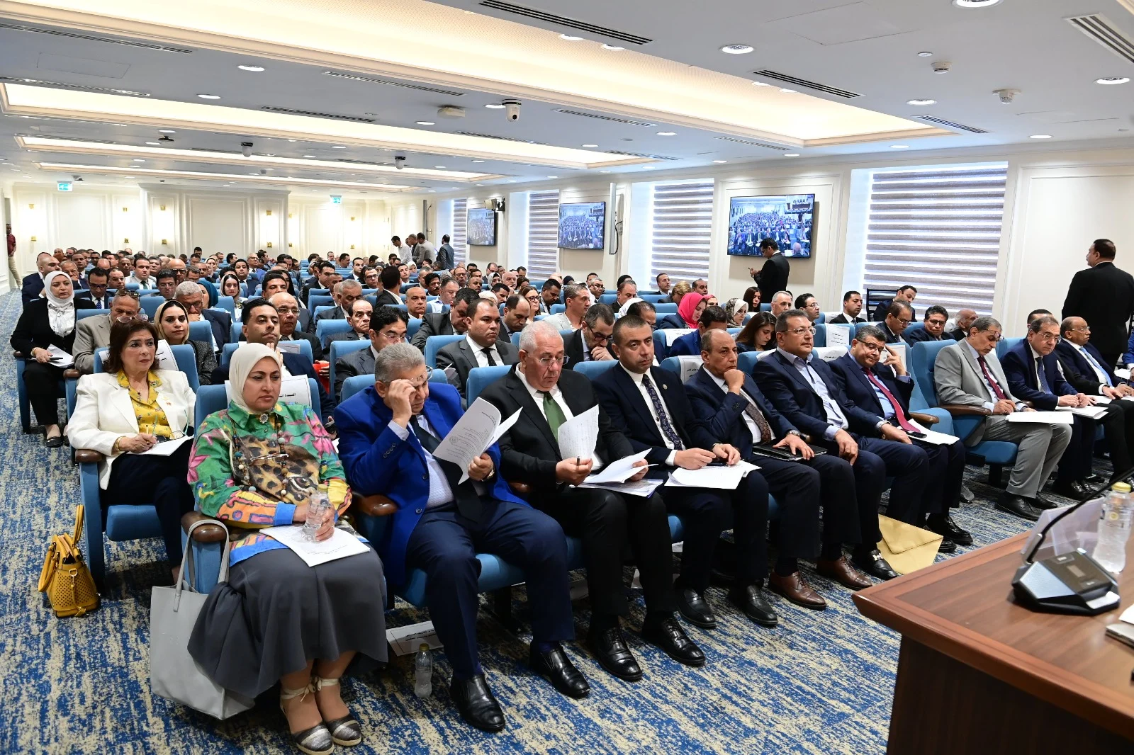 مناقشات مشروع قانون إعادة تنظيم جهاز مستقبل مصر للتنمية  (1)