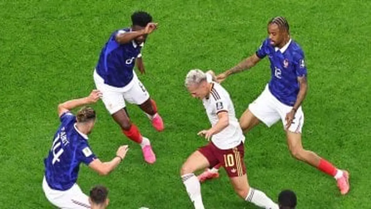 إسبانيا تتقدم على فرنسا 2-0 في نصف نهائي كأس العالم 2026 (فيديو)