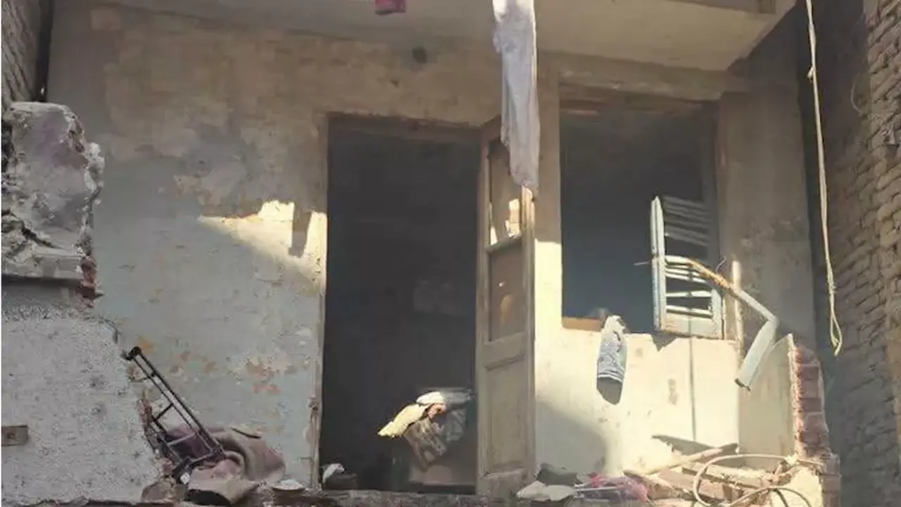 إصابة شخص جراء انفجار أسطوانة غاز أثناء تعبئتها في منزله بالقليوبية