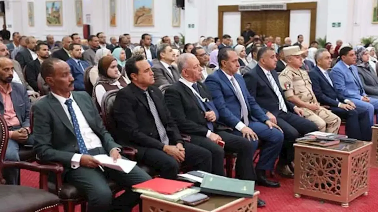 إلغاء رسوم التمور وتشغيل مصنع الزماط بالوادي الجديد: قرارات جديدة لدعم القطاع الزراعي