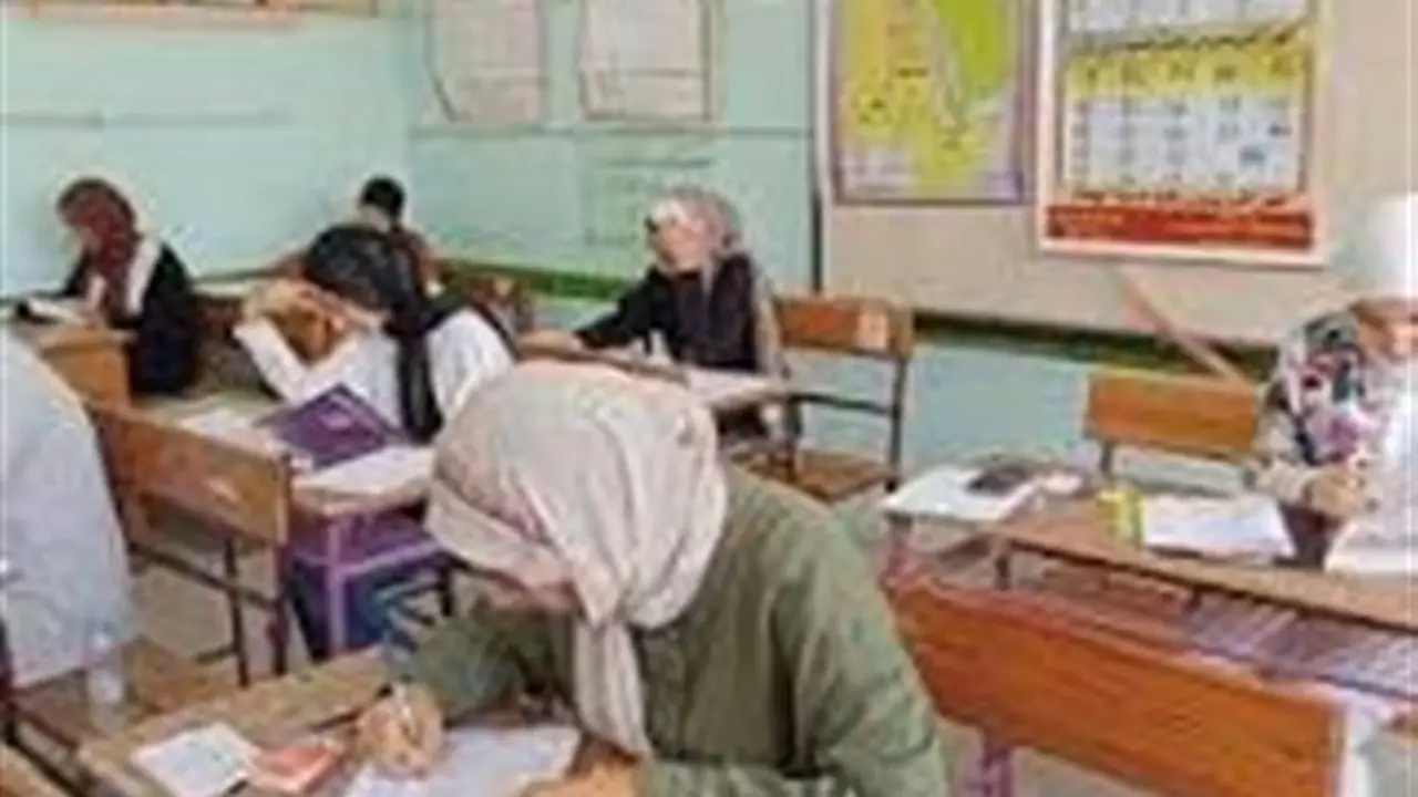 انطلاق امتحانات الرياضيات البحتة لطلاب الشعبة العلمية بالمنيا