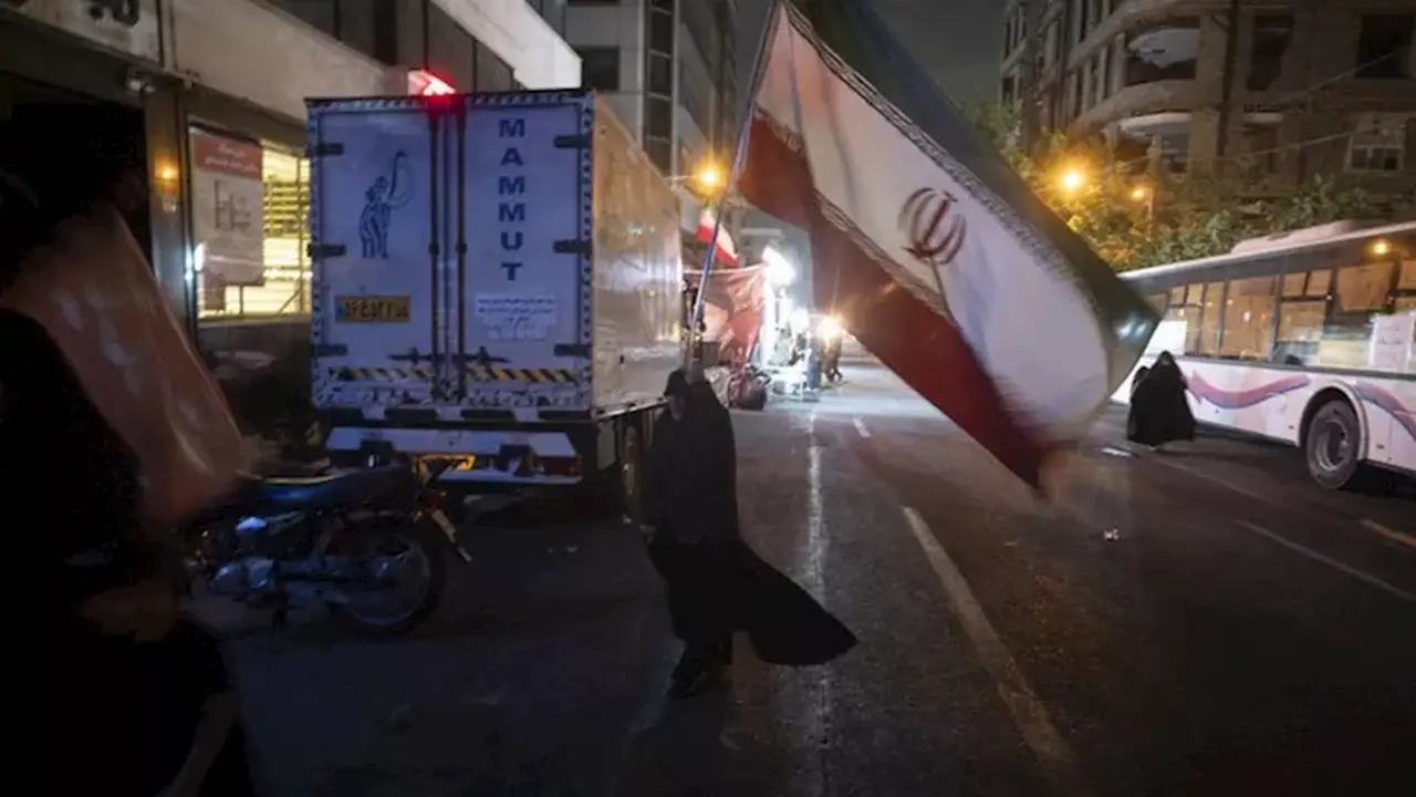 إيران: دوي انفجارات في عدة مدن وتفعيل الدفاعات الجوية في كنارك