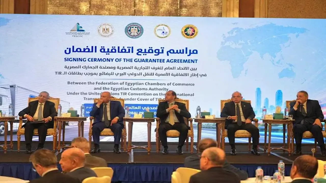 توقيع اتفاقية بين الجمارك واتحاد الغرف التجارية لتسهيل النقل الدولي البري