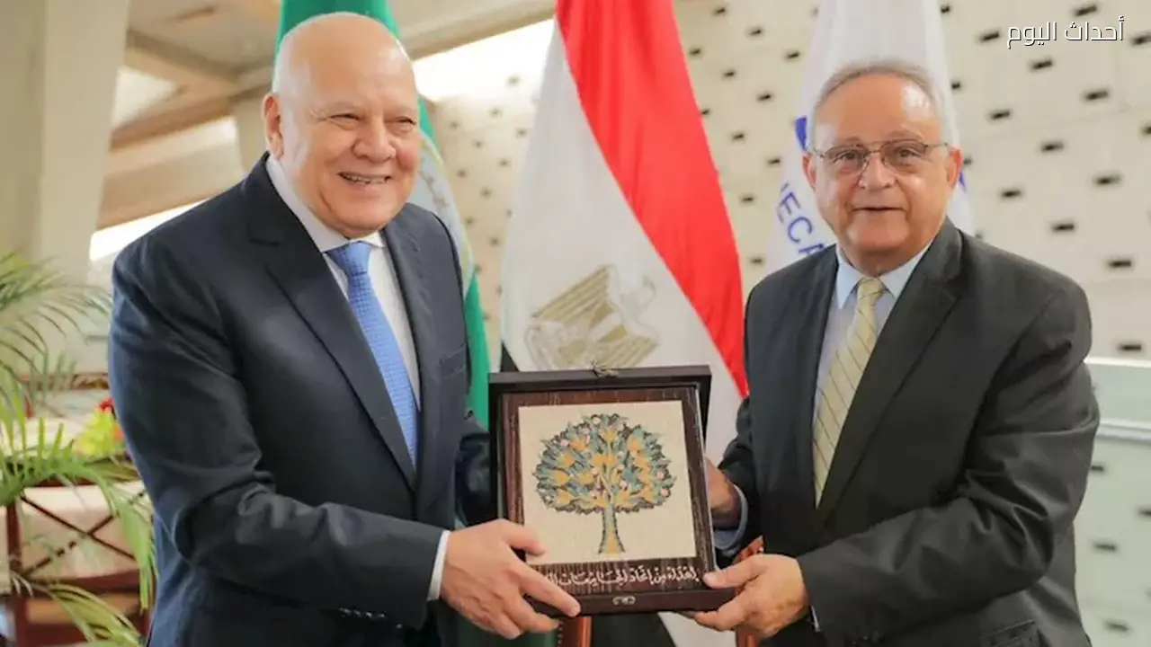 مكتبة الإسكندرية واتحاد الجامعات العربية يوقعان اتفاقية تعاون لتعزيز البحث العلمي