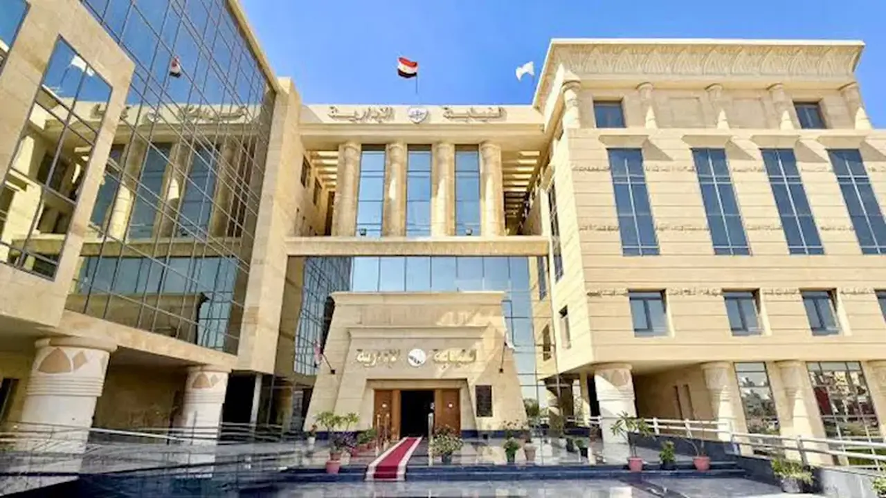 إحالة 12 موظفًا للمحاكمة بتهمة اختلاس أدوية بقيمة مليوني جنيه في بورسعيد