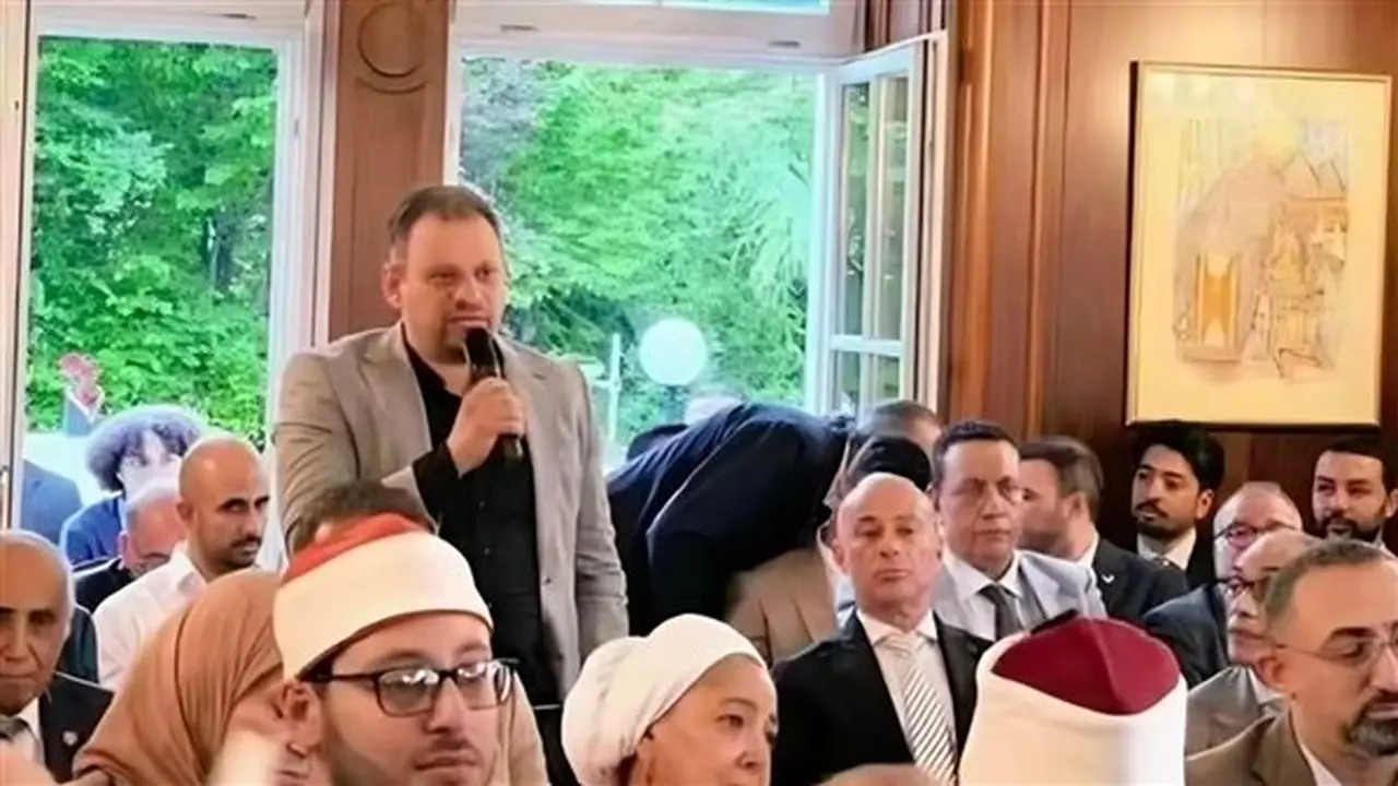 وزير الخارجية يدعم “استثمار العقول” استجابةً لطلب رئيس أطباء فيينا