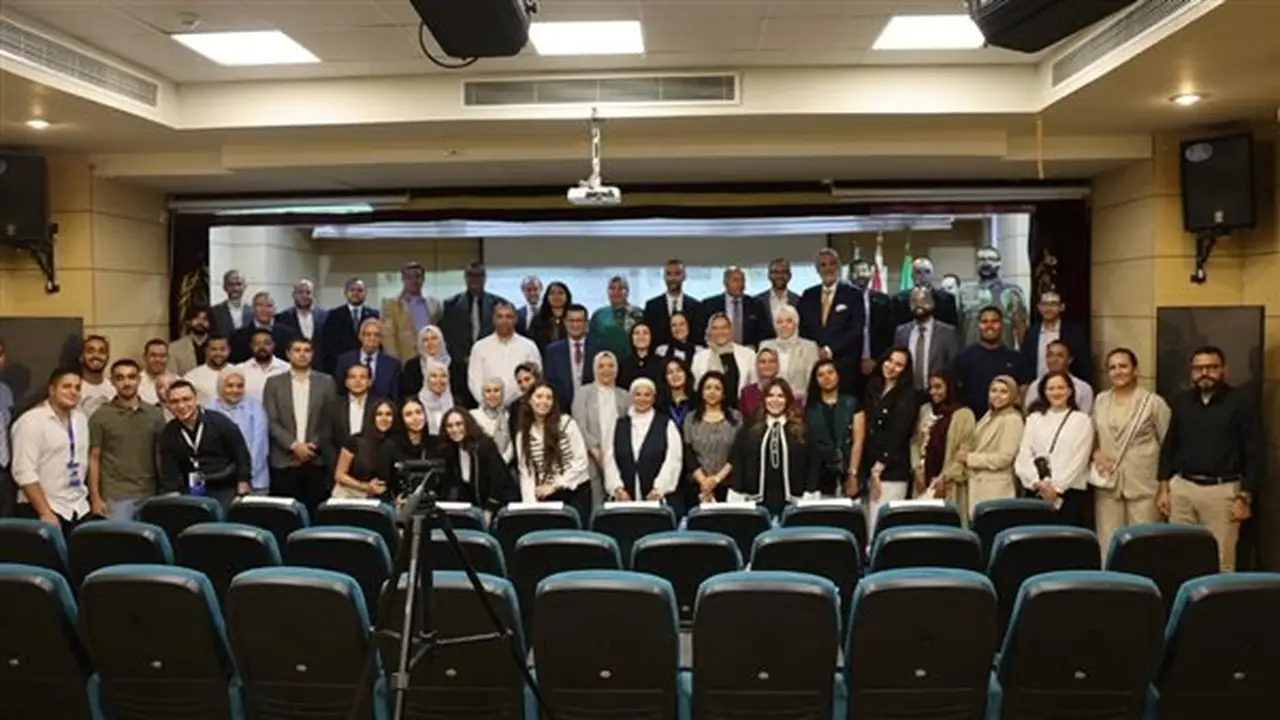 الأكاديمية العربية تناقش استخدام الذكاء الاصطناعي لتعزيز مرونة سلاسل الإمداد وبناء مستقبل مصر الرقمي