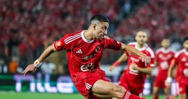 الأهلي يصر على بقاء طاهر محمد طاهر في الموسم الجديد